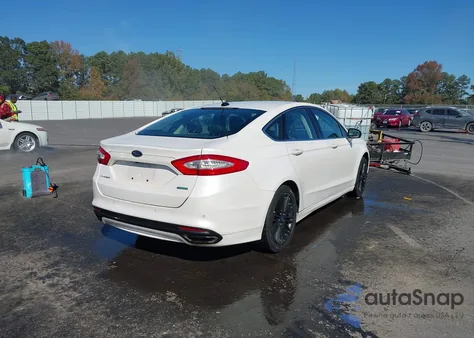 2013 Ford Fusion Se z USA, uszkodzony, nr VIN 3FA6P0H92DR337029